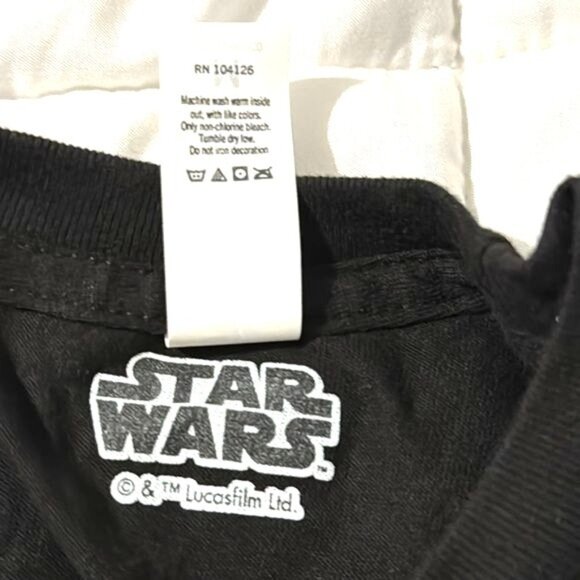 Star Wars Grogu T-Shirt Black Tultex M 100% Cotton Licensed Merchandise - Picture 2 of 6